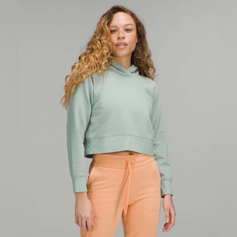 Lulu Loungeful cropped light blue/grey hoodie sweatshirt, size 4